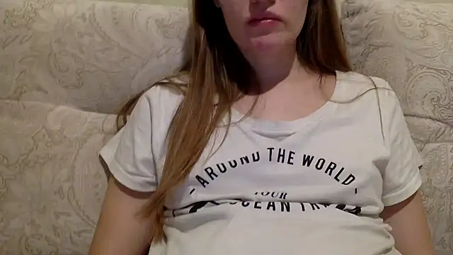 Snapshot of vanessa4you chatting on 12-16-24, 04:13 vanessa4you online show from 12-16-24, 04:13