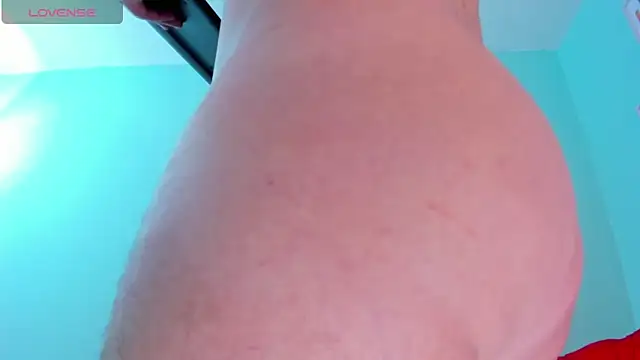 Patty jenkinss  online show from 01-30-25, 03:22