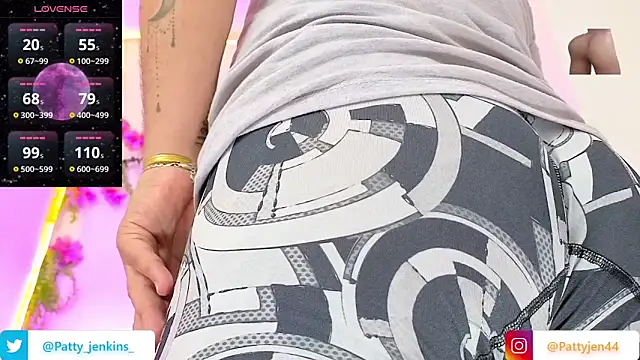 Patty jenkinss  online show from 10-19-25, 02:34