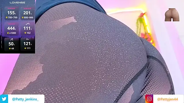 Patty jenkinss  online show from 10-24-25, 01:13