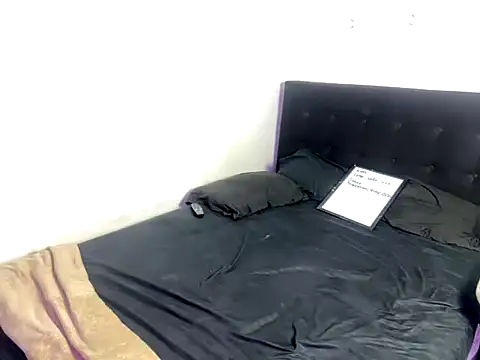 sebastiangrey06 online show from 04-11-26, 10:08