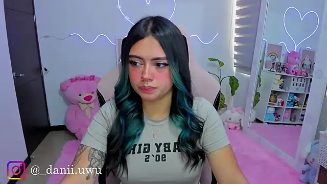 CuteDani  online show from 02-27-26, 01:33