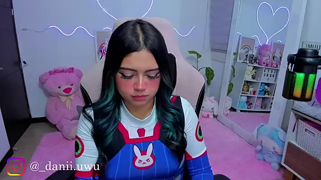 CuteDani  online show from 02-28-26, 03:29