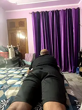 Dick 6inches online show from 10-02-25, 01:07