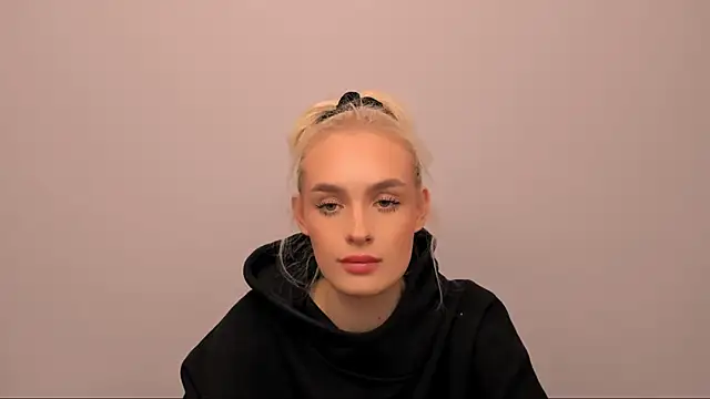 OliviaKisss online show from 02-12-26, 02:34