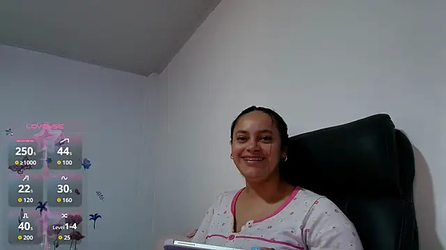 VICTORIABLACK xh online show from 04-15-26, 06:04