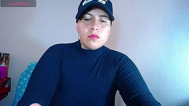 Yessi rousse online show from 12-28-24, 03:26