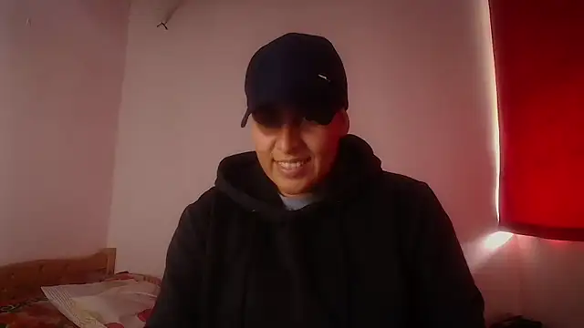 Yessi rousse online show from 09-18-25, 07:16