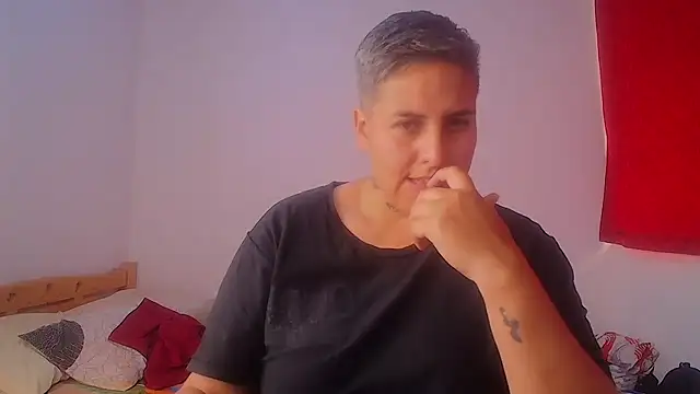 Yessi rousse online show from 10-06-25, 08:06