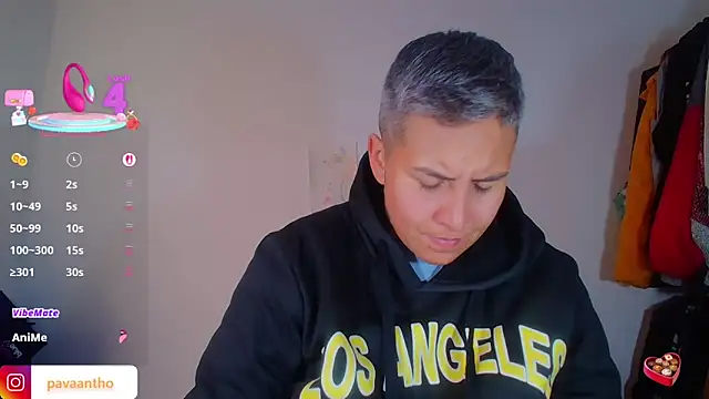 Yessi rousse online show from 12-05-25, 03:52