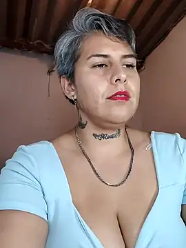 Snapshot of Yessi_rousse chatting on 06-04-26, 02:39 Yessi rousse online show from 06-04-26, 02:39