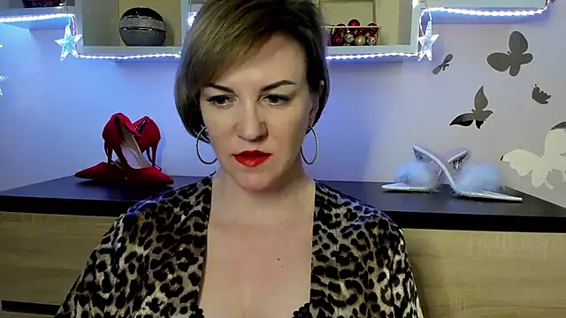 feliziaDesire online show from 03-11-25, 04:40