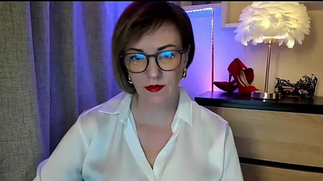 feliziaDesire online show from 09-29-25, 01:05