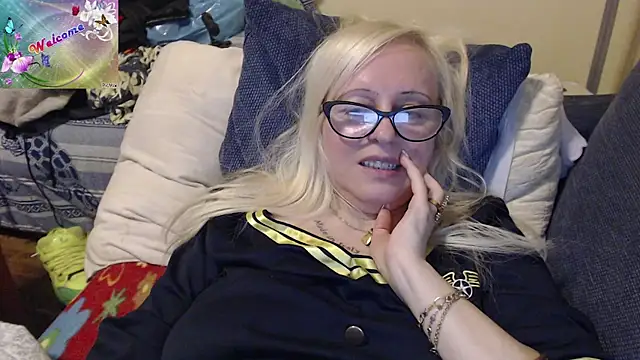 martachatte online show from 11-08-25, 09:46