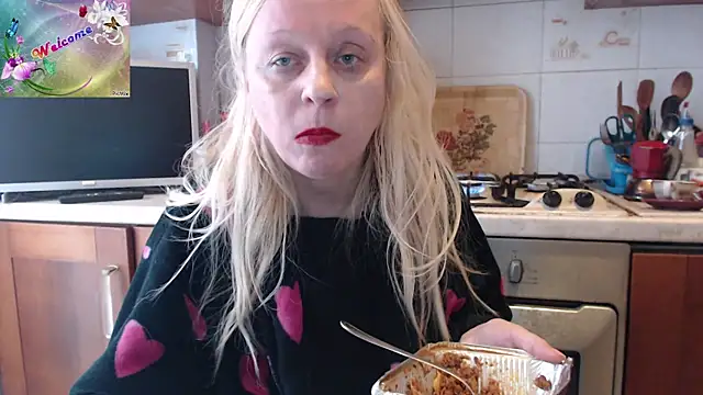 martachatte online show from 11-25-25, 10:48