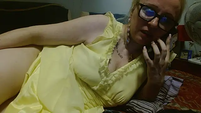 martachatte online show from 06-19-26, 08:12