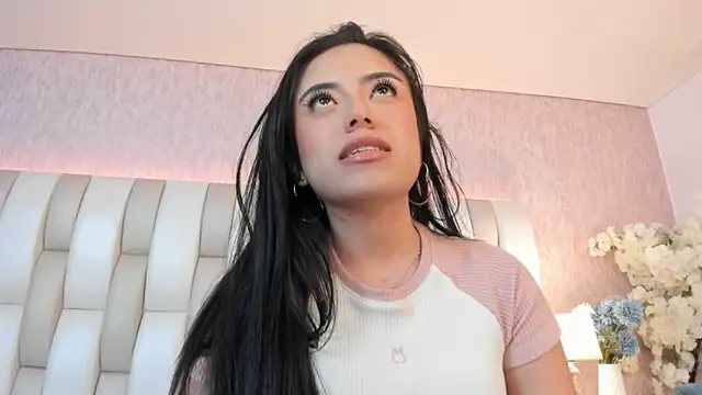 Rebeca jones online show from 02-11-25, 04:24