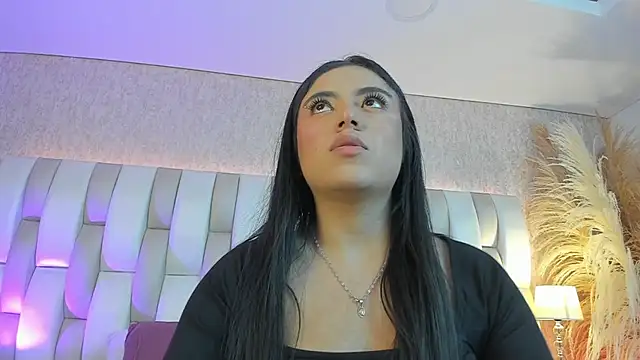 Rebeca jones online show from 03-22-26, 12:08