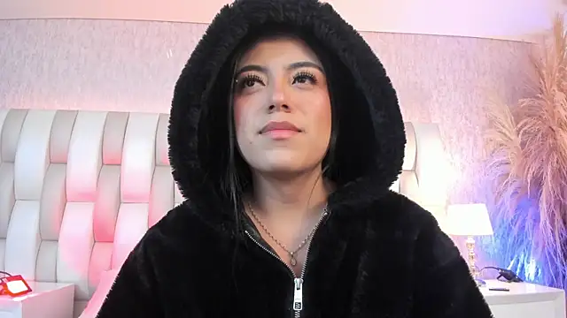 Rebeca jones online show from 07-01-26, 01:24