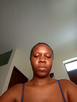 Snapshot of SexyyCinderella chatting on 09-15-25, 09:20 SexyyCinderella online show from 09-15-25, 09:20