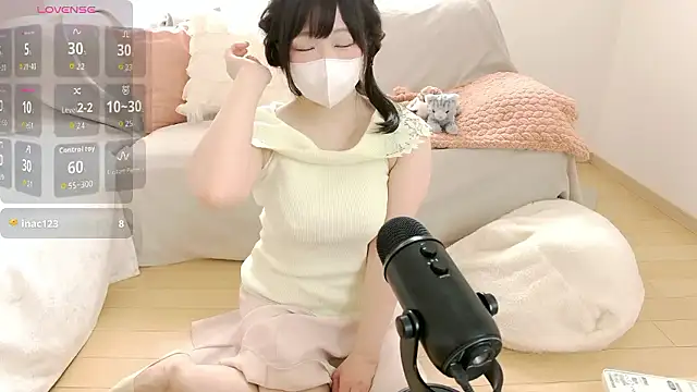 Snapshot of Ran_happy chatting on 05-20-26, 12:39 Ran happy online show from 05-20-26, 12:39