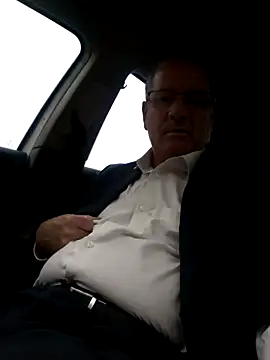 Snapshot of stiffandlubed@xh chatting on 01-29-25, 08:56 stiffandlubedxh online show from 01-29-25, 08:56