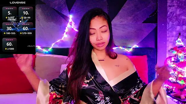 ElyaQuinn online show from 12-15-25, 08:18