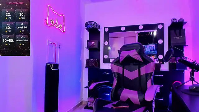 miss kitty online show from 02-26-26, 08:19