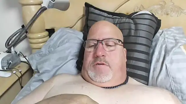 Bigbear0563 online show from 11-06-25, 03:46