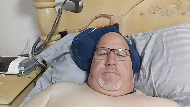 Bigbear0563 online show from 04-08-26, 03:45