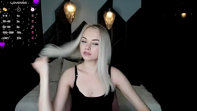 StephanieSweety online show from 12-24-24, 11:22