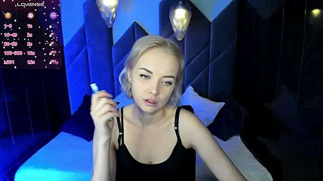 StephanieSweety online show from 02-21-25, 02:38