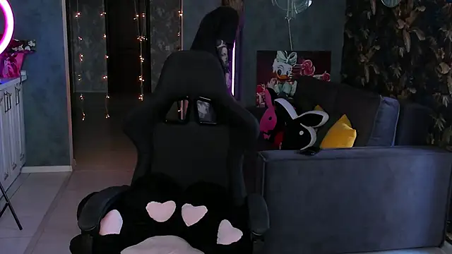 Blckmirrorr online show from 09-25-25, 06:39