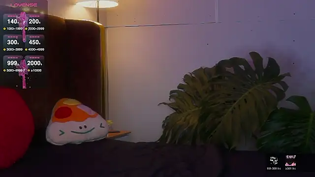 laybunny1 online show from 02-17-26, 05:52