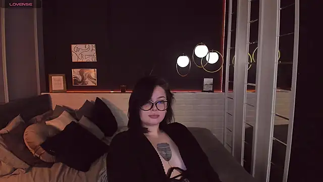 Mayayammy online show from 12-14-24, 02:53