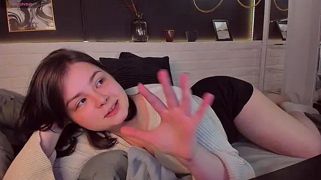 Mayayammy online show from 01-13-25, 05:02