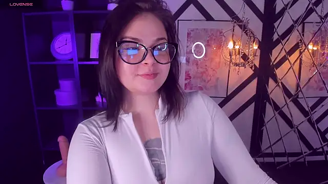 Mayayammy online show from 02-28-25, 05:04