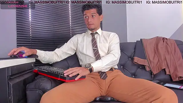 massimo g online show from 07-15-26, 01:38