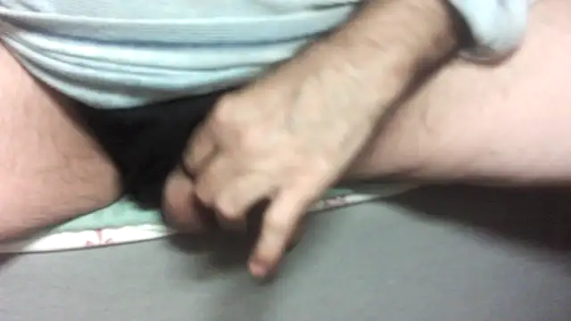 Snapshot of marcello21cm chatting on 02-15-26, 07:32 marcello21cm online show from 02-15-26, 07:32