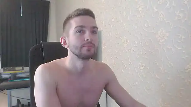 Snapshot of Marselle_Laker chatting on 02-01-25, 08:39 Marselle Laker online show from 02-01-25, 08:39