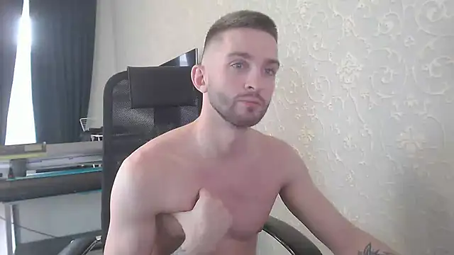 Snapshot of Marselle_Laker chatting on 02-05-25, 09:36 Marselle Laker online show from 02-05-25, 09:36