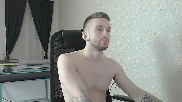 Snapshot of Marselle_Laker chatting on 11-16-25, 05:29 Marselle Laker online show from 11-16-25, 05:29