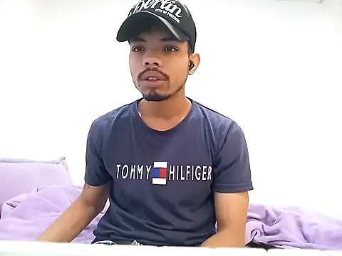 Snapshot of danidiazto2023 chatting on 03-04-25, 04:52 danidiazto2023 online show from 03-04-25, 04:52