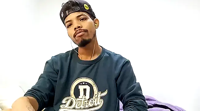 Snapshot of danidiazto2023 chatting on 03-16-25, 09:58 danidiazto2023 online show from 03-16-25, 09:58