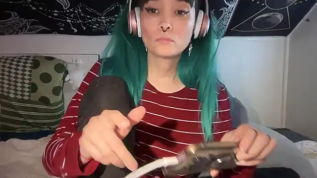 FRRANNKIE online show from 02-20-25, 01:51