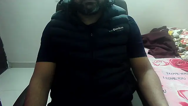 Snapshot of rentarob chatting on 02-10-25, 03:10 rentarob online show from 02-10-25, 03:10