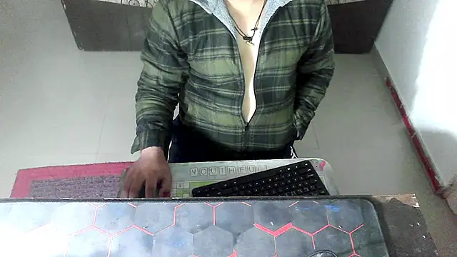 Snapshot of rentarob chatting on 02-06-26, 05:05 rentarob online show from 02-06-26, 05:05