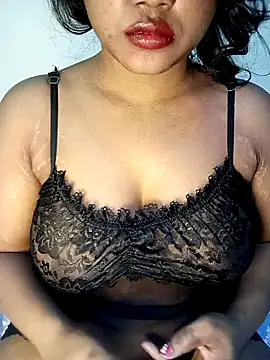 Hotlisa online show from 11-29-25, 06:55