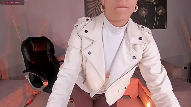 BiancaPierce online show from 09-29-25, 11:48