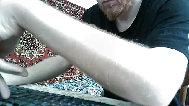 Snapshot of FillipsonDon chatting on 06-06-26, 12:32 FillipsonDon online show from 06-06-26, 12:32